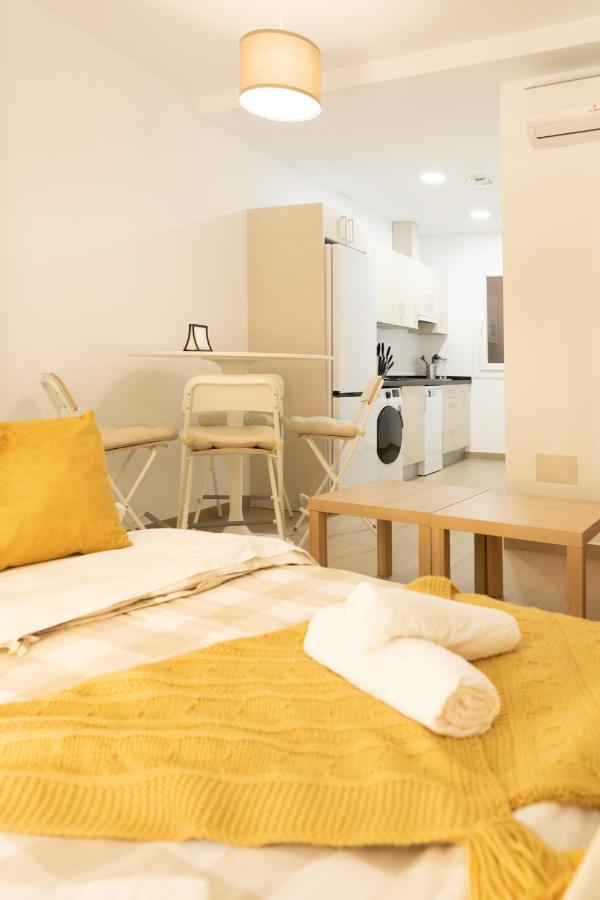 Duplex Victory III Apartment มาลากา ภายนอก รูปภาพ